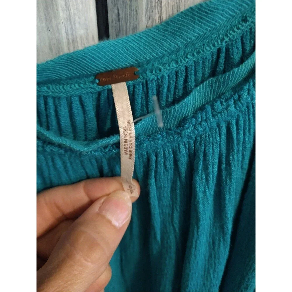 Free people top Blue Sm Boho Feminine Cottagecore Peasant